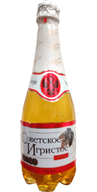 Szovjetszkoje bor alapú ital 0,75l félszáraz muskotályos PET (12%)